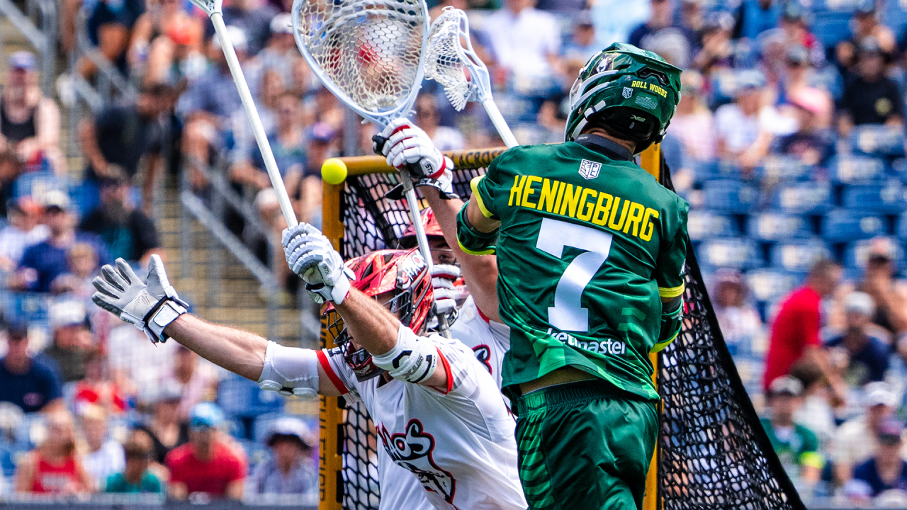 Jules Heningburg shooting after dodging his defender above goal line extended.