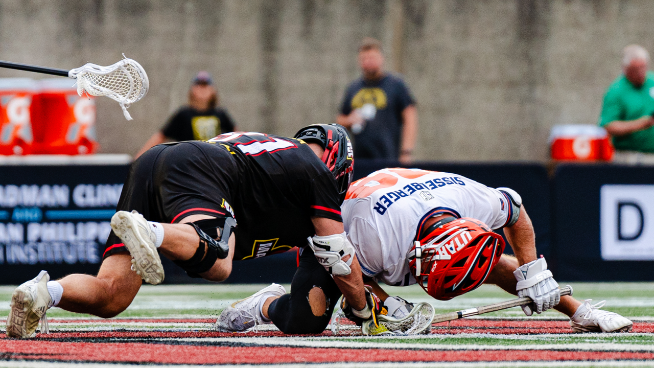 Joe Nardella faces off against Mike Sisselberger.