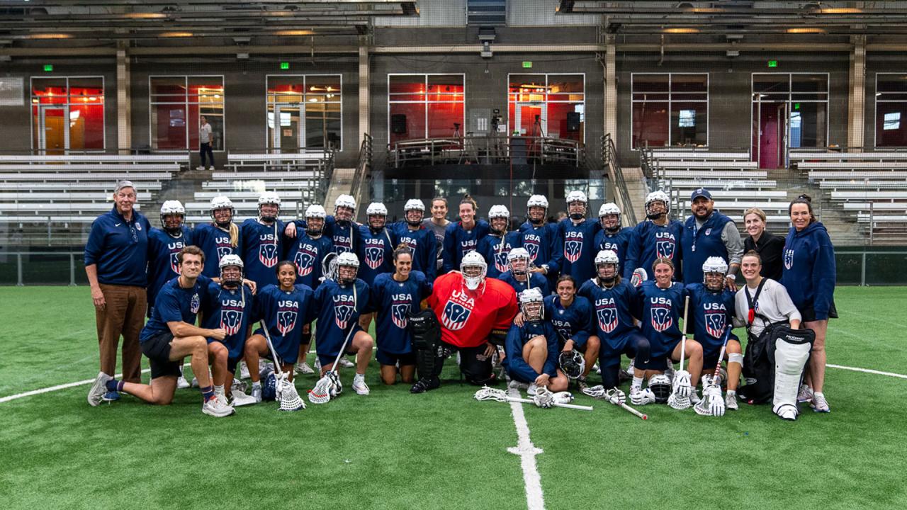 U.S. women's box team photo